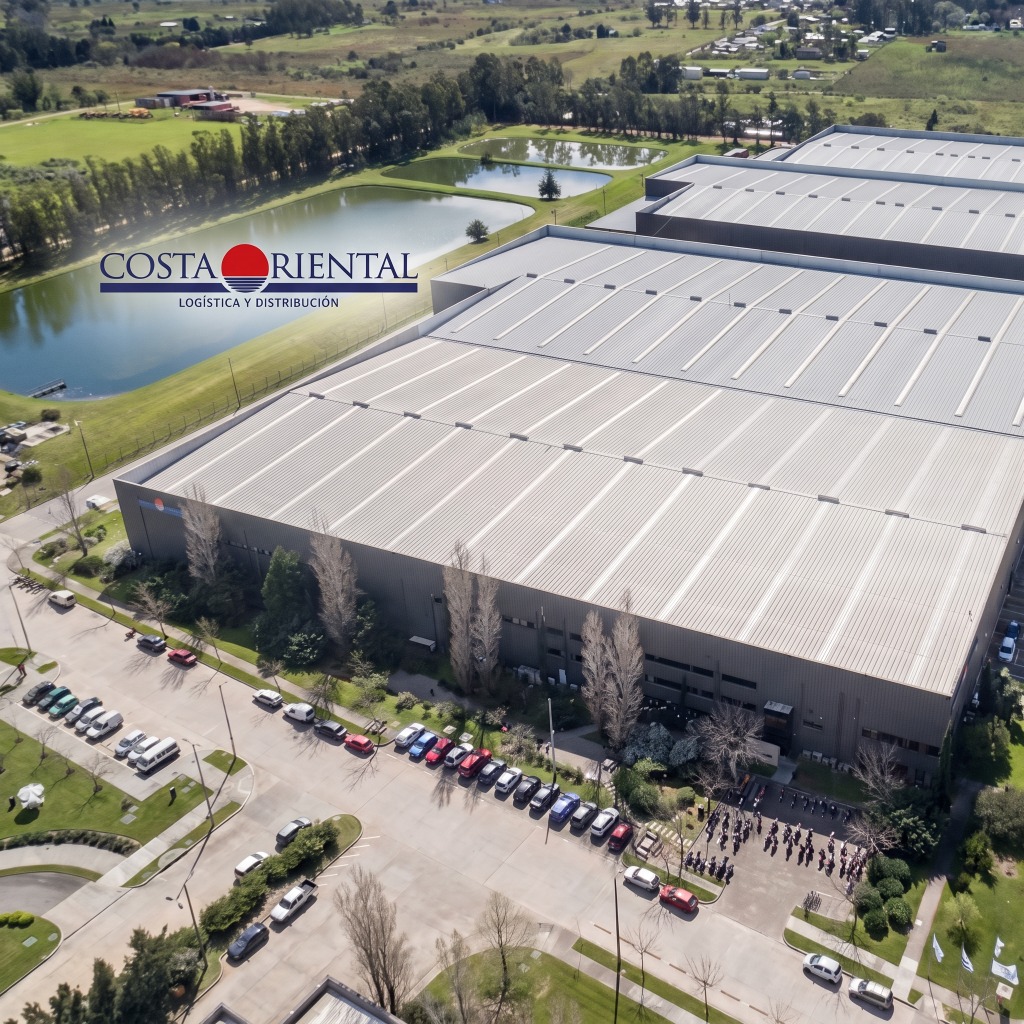 Centro logístico e instalaciones de Costa Oriental